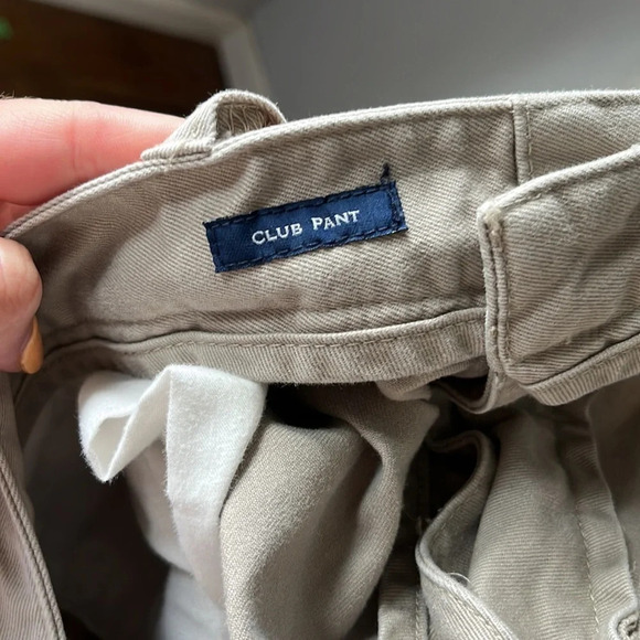 Vineyard Vines Khaki Club Pants Size 36x32 - Picture 4 of 8